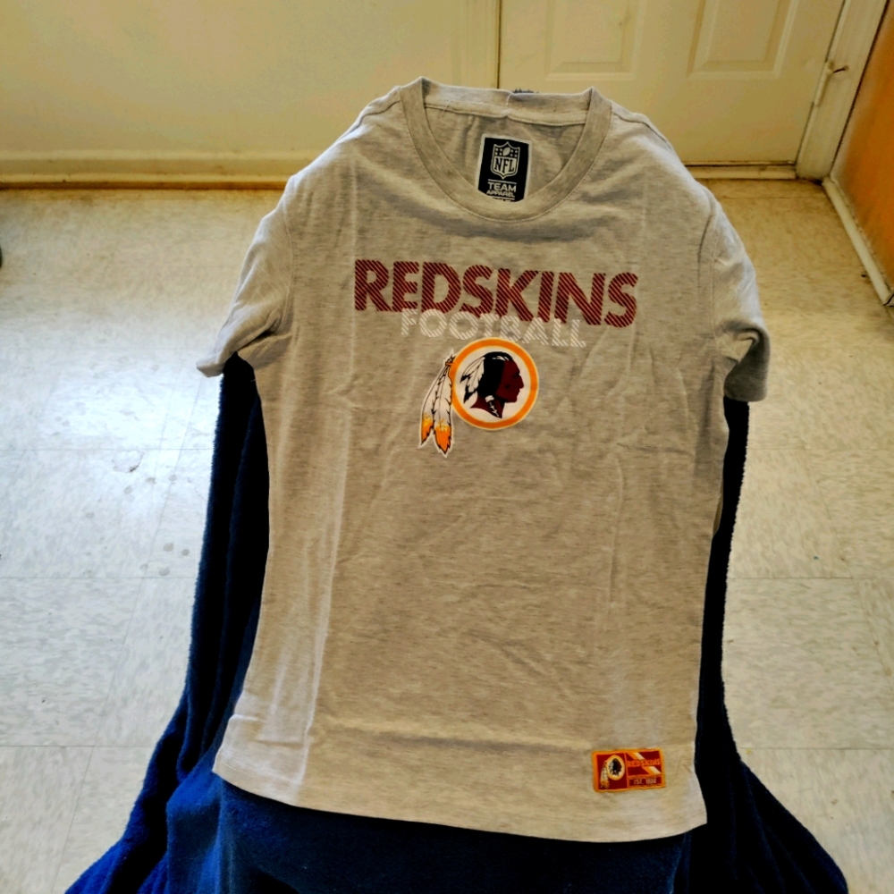 Redskins tshirt